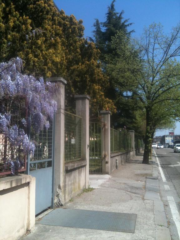 I Tre Arcangeli Lt Verona Luaran gambar